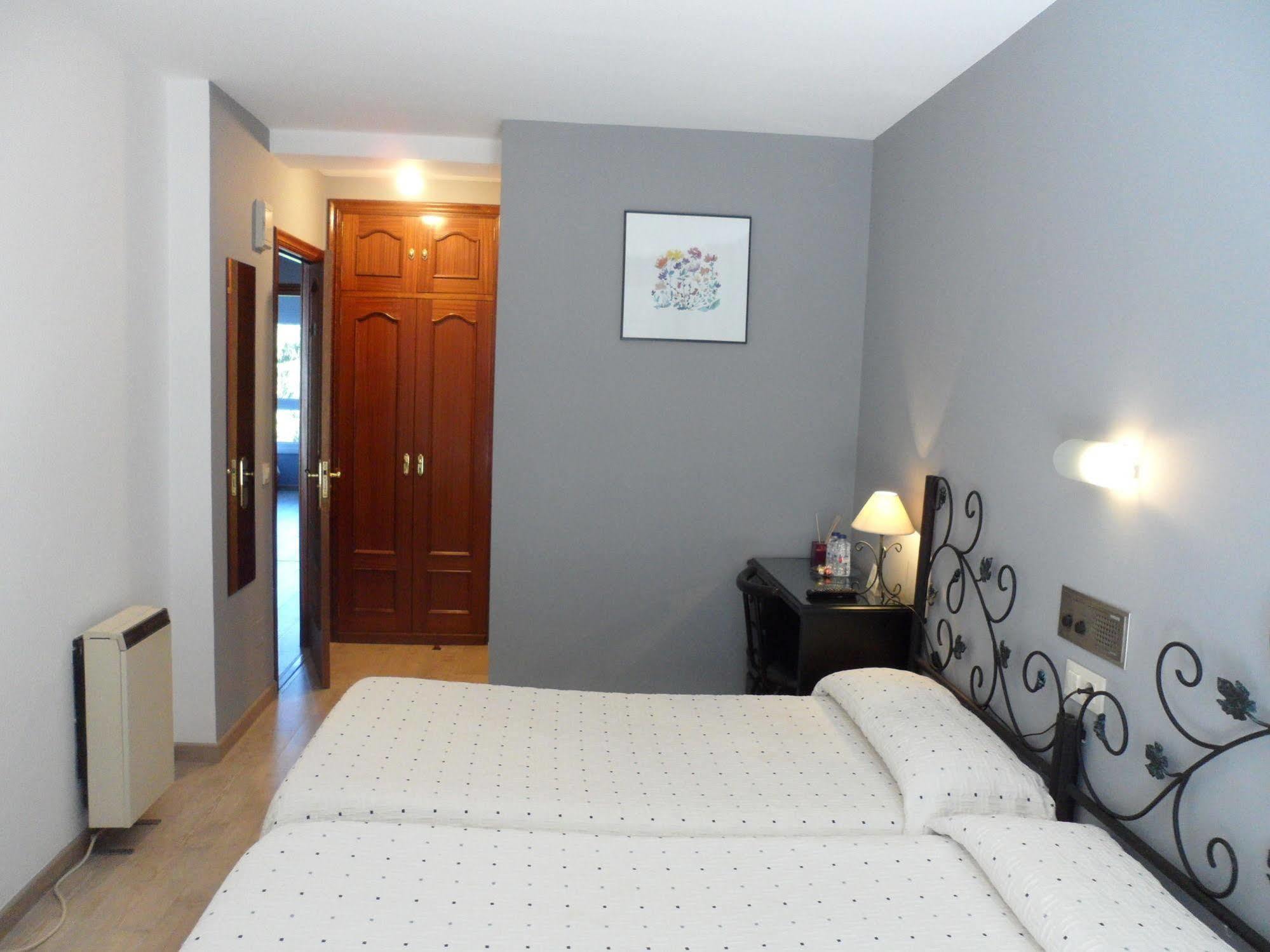 Nest El Camino Otel Santiago de Compostela Dış mekan fotoğraf