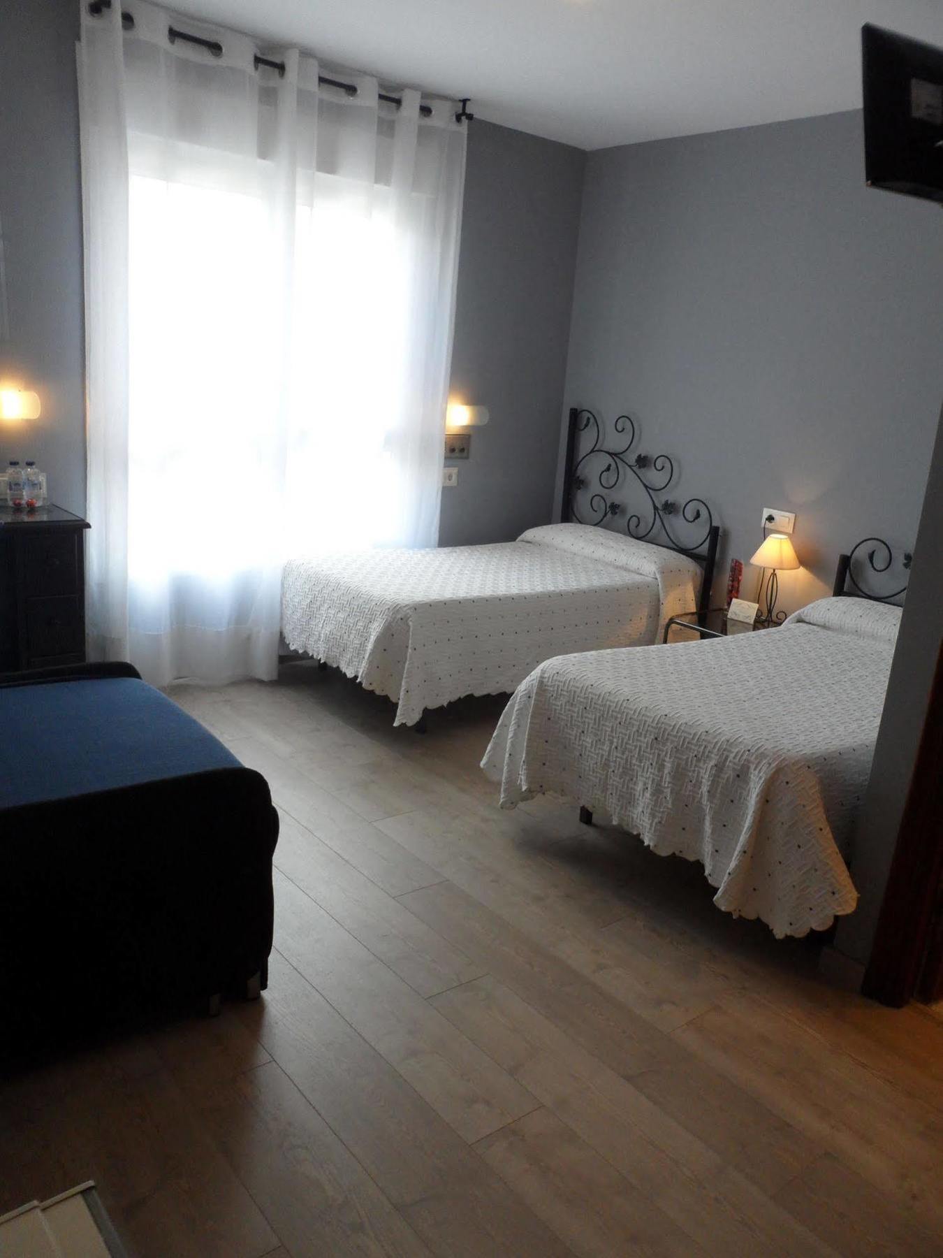 Nest El Camino Otel Santiago de Compostela Dış mekan fotoğraf